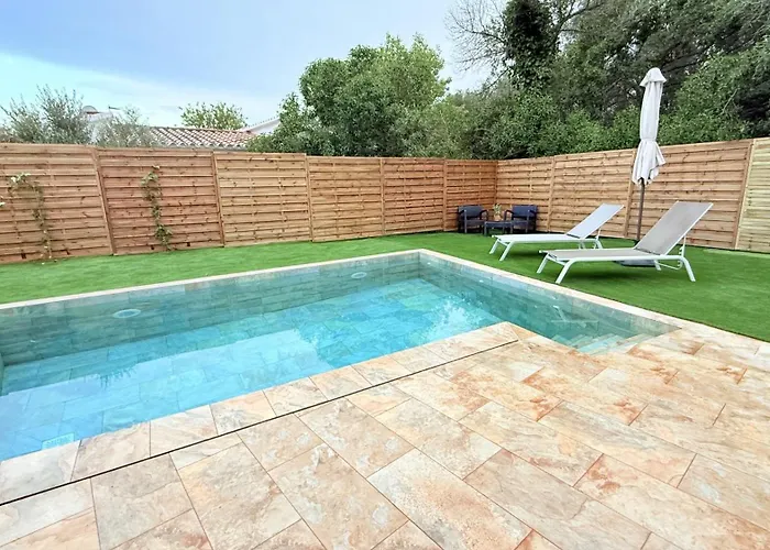 Ref Nav33 Villa La Selva de Mar